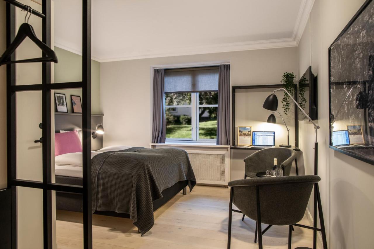 Hotel Fredensborg Store Kro Kültér fotó